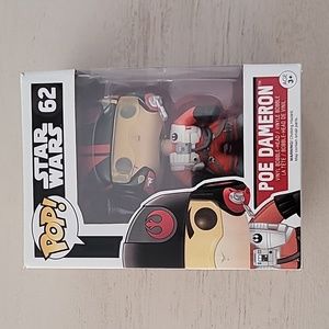 Funko Pop Vinyl Figure Poe Dameron Star Wars Disney # 62